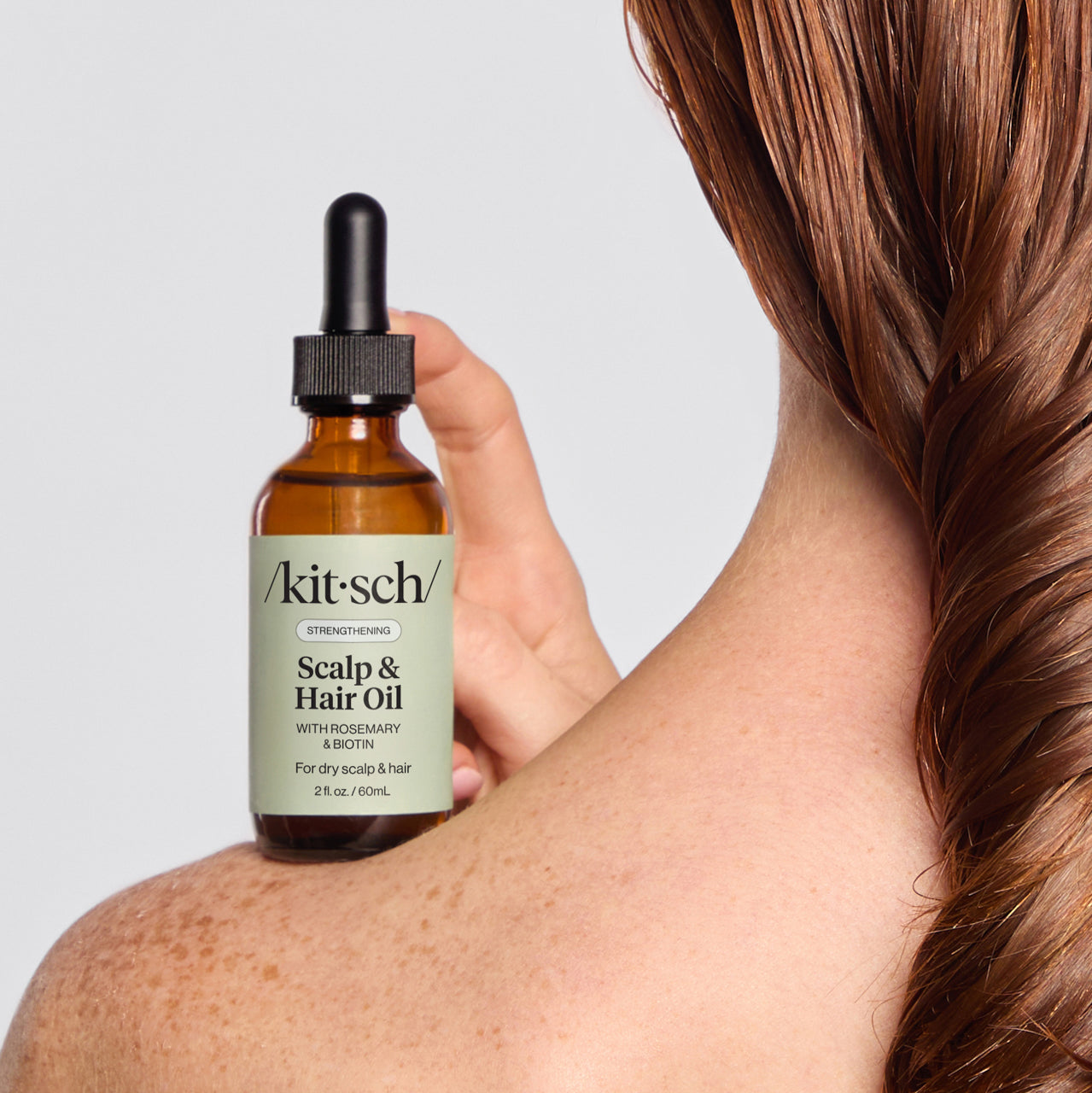 60633-StrengtheningScalp_HairOil-Rosemary_Biotin-Model-Consumables-4-1280x1280px_9921c207-fa2d-4efc-bd3e-2f6a2d87d11d.jpg